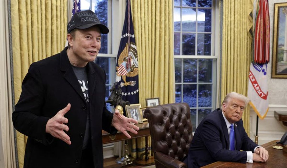 Trump is setting up 'desperate' Elon Musk to take all the blame: MSNBC host