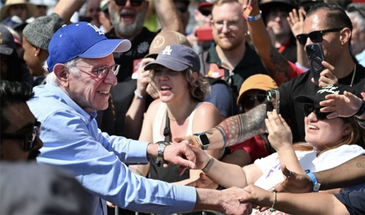 Bernie Sanders fights apathy on American left