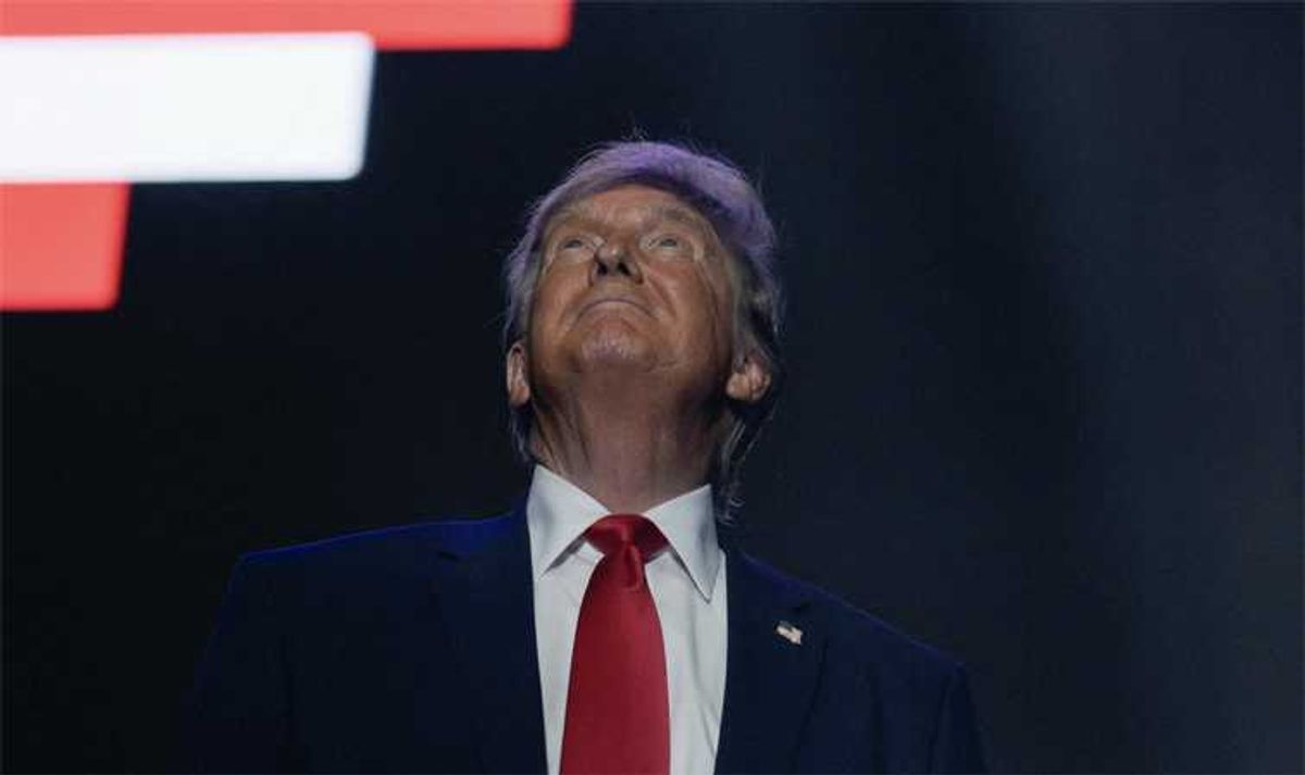 Trump accused of trying to throw the election by GOP insider