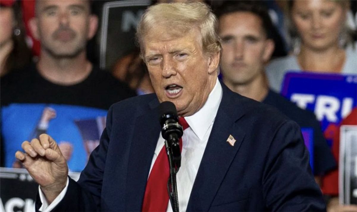 Trump caught 'struggling' in Saturday night speech as he tries to rant about Biden
