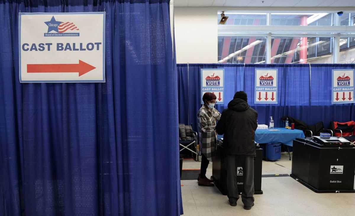 Big early voting numbers don't guarantee Dem wins this year — here's why