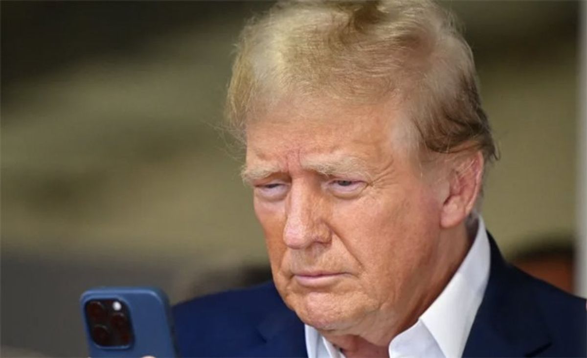 Trump taking 'calls from unknown foreign numbers' as he makes cabinet picks: NYT