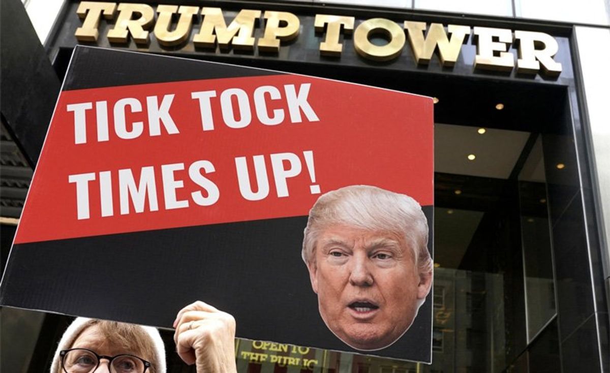 We are 'watching a Republican electoral disaster in the making': conservative