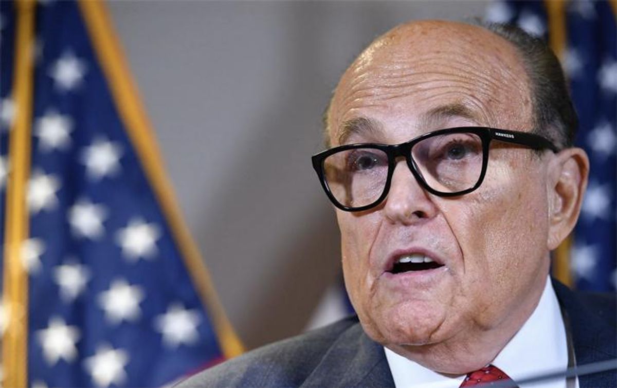 'He's in a bad spot': Legal experts show why things look 'grim' for Rudy Giuliani