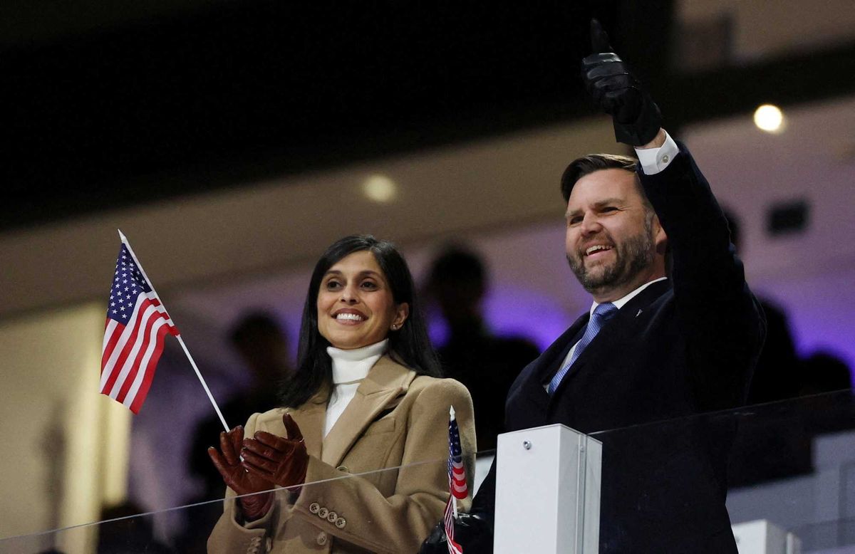 Outrage as video of JD Vance being booed at Olympics gets blocked on social media