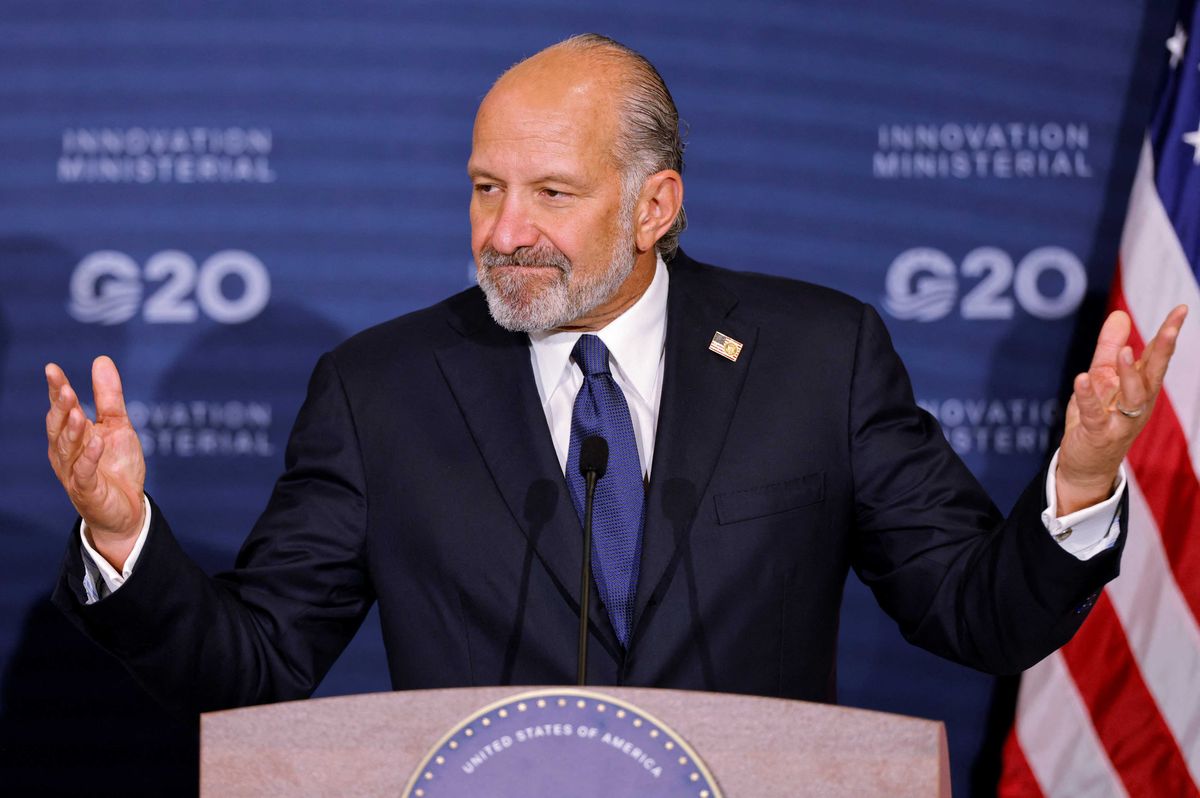 Howard Lutnick's Epstein ties resurface after 'amazing evening' boast backfires