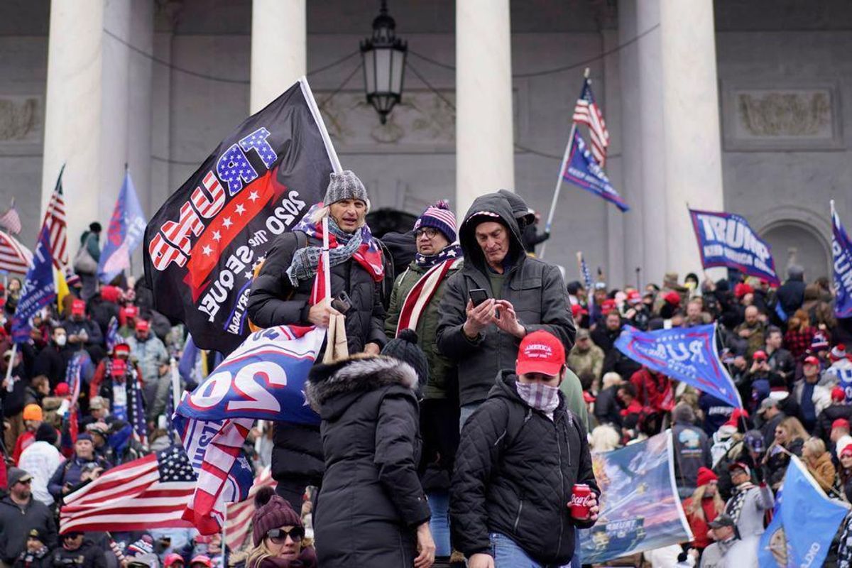 Capitol riot suspect arrested after mystery person sends FBI his cell phone: report