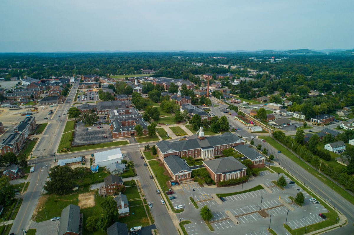 Tennessee Tech defends 'pink slime' journalism professor hire