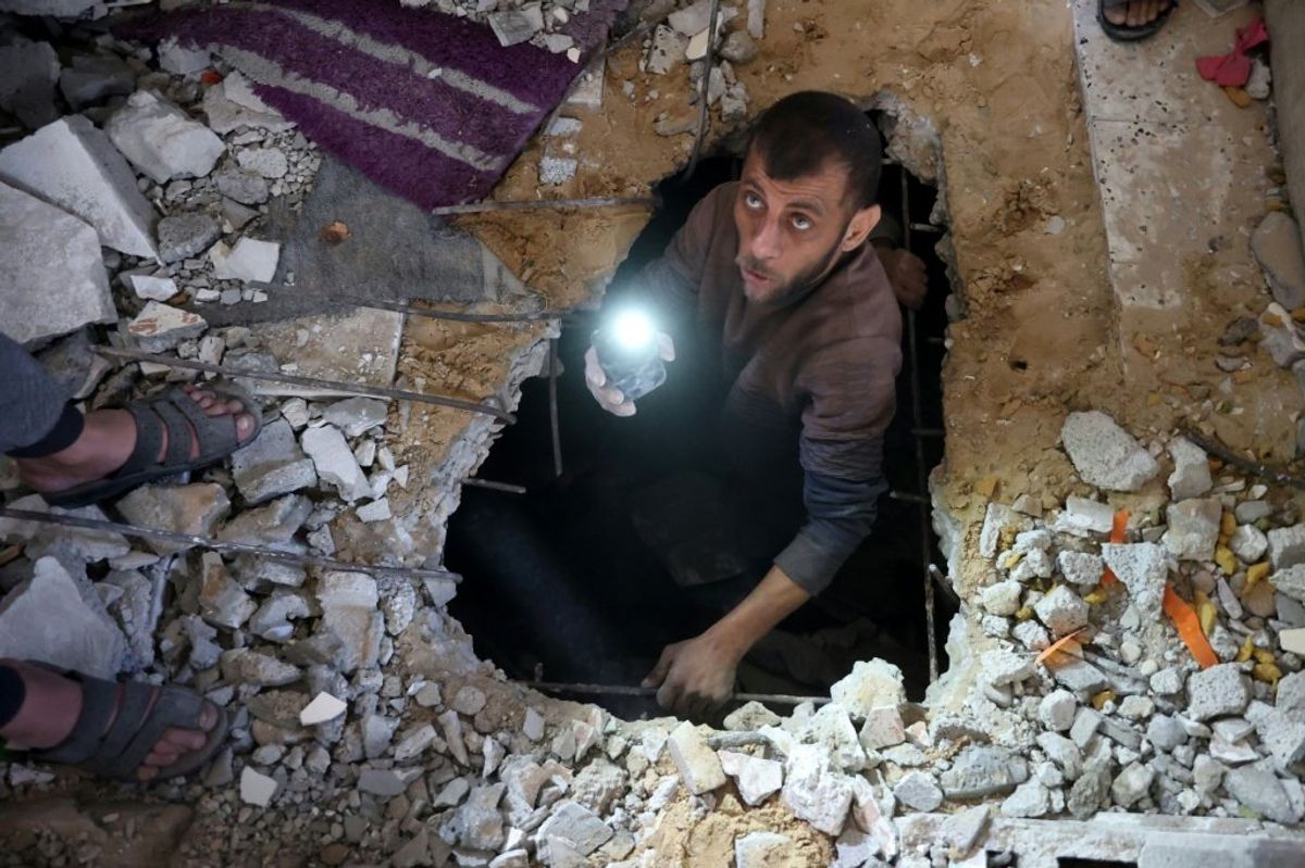 Hamas says open to 5-year Gaza truce, one-time hostages release