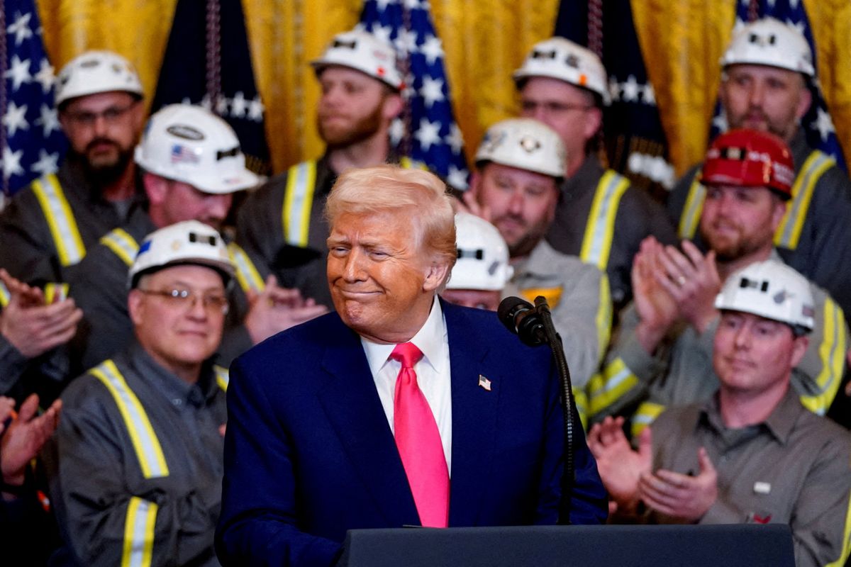 'Not true!' Trump hands gift to fact-checkers with wildly inaccurate brag