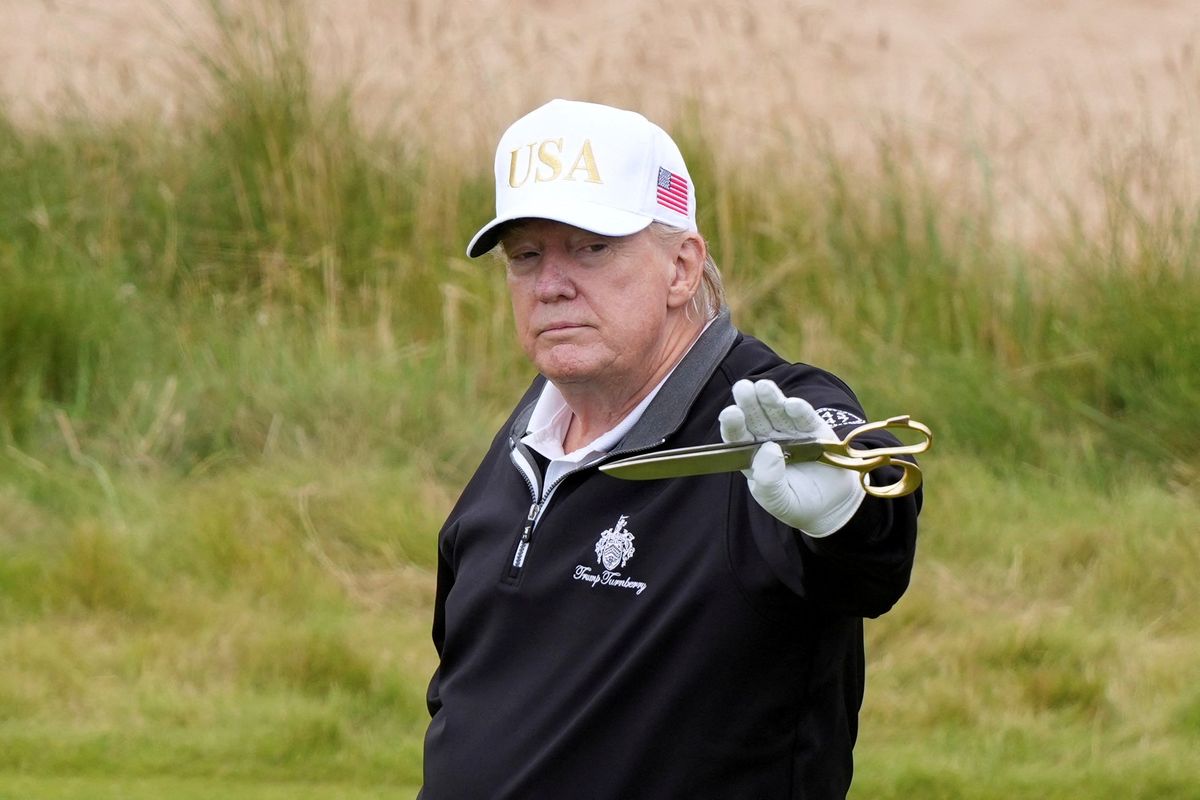 Watch: Trump attempts Scottish accent while telling debunked tale