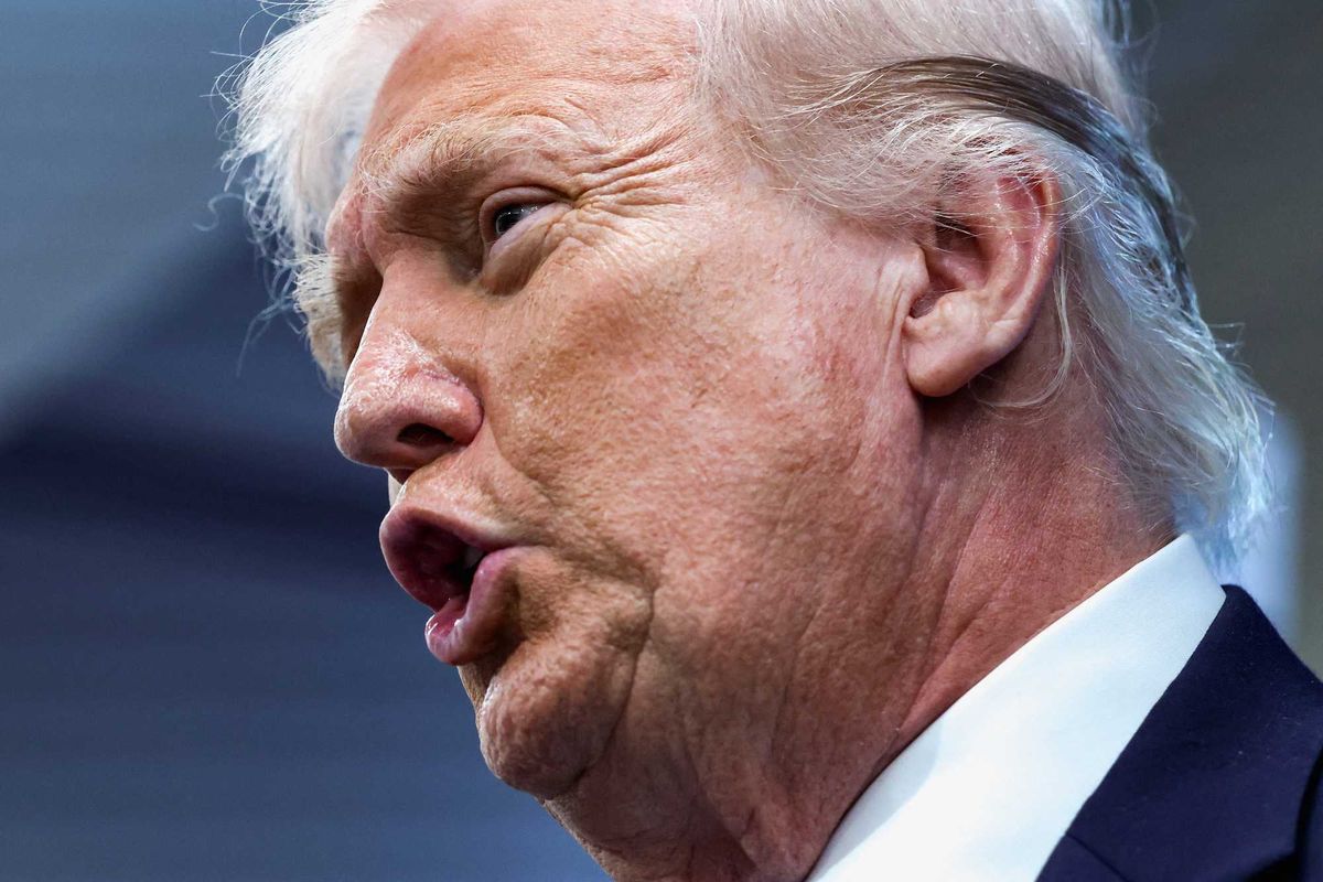 'Give it up or go to jail': Trump issues open threat to journalist at White House event