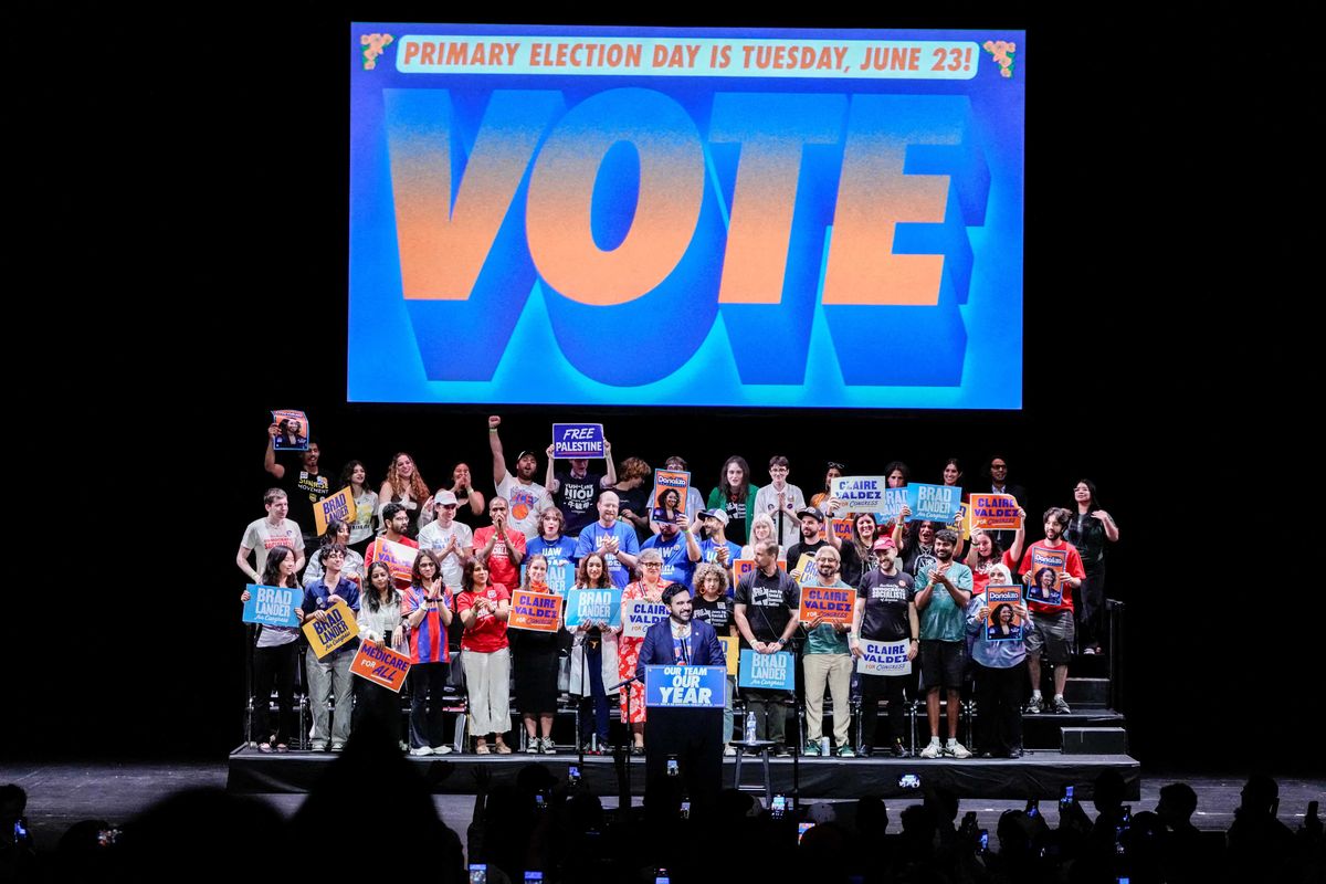'New day in the Dem party' as progressive sweep stuns: 'The Democratic Tea Party is here'