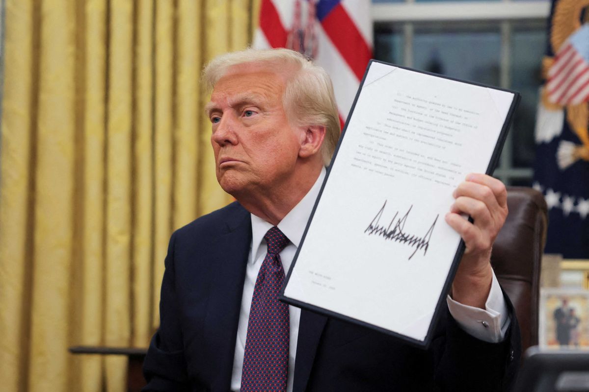Trump pardons megadonor 'fraudster' who cut 'massive' campaign check: report