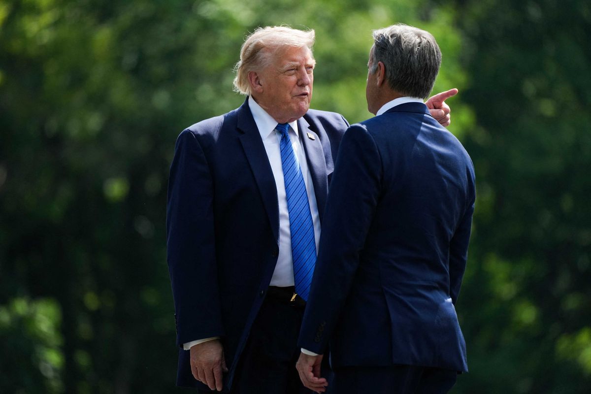 Trump's 'odd' Camp David visit a telling — and troubling — sign: biographer