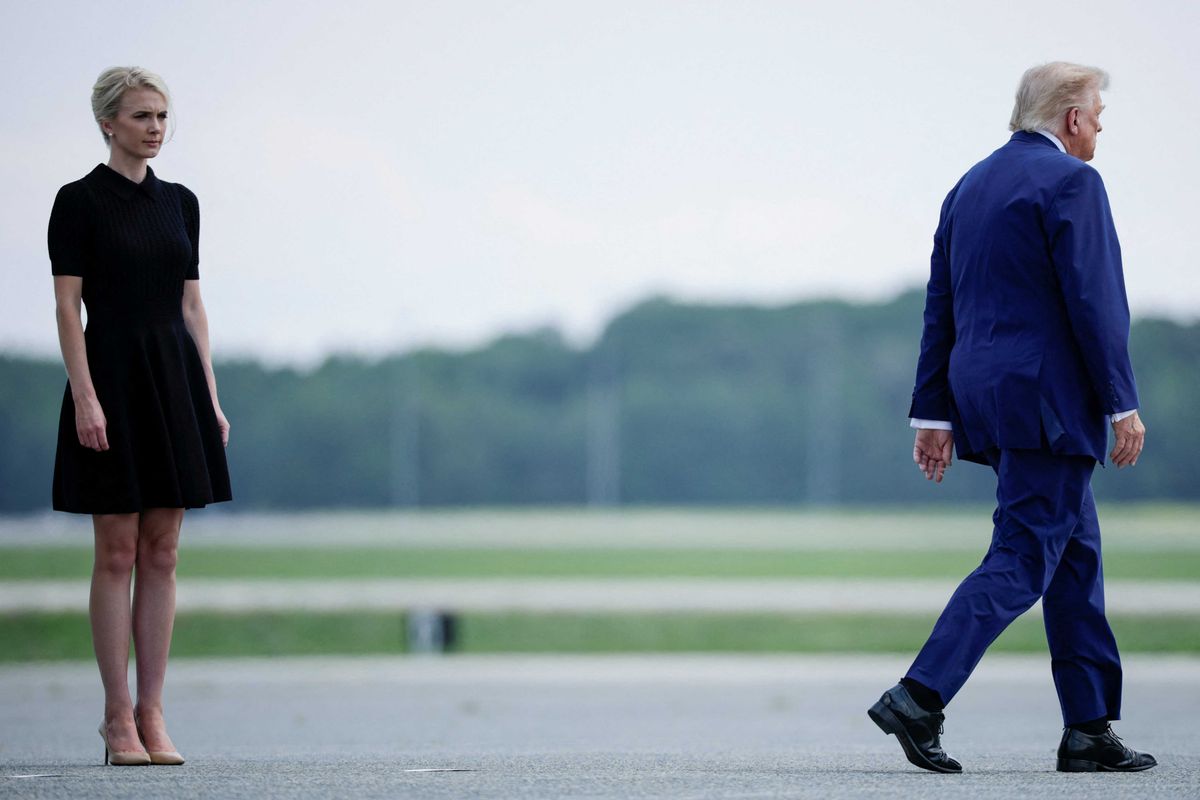 Frenzied White House flies to defend ‘furious’ Trump over report Melania won't like