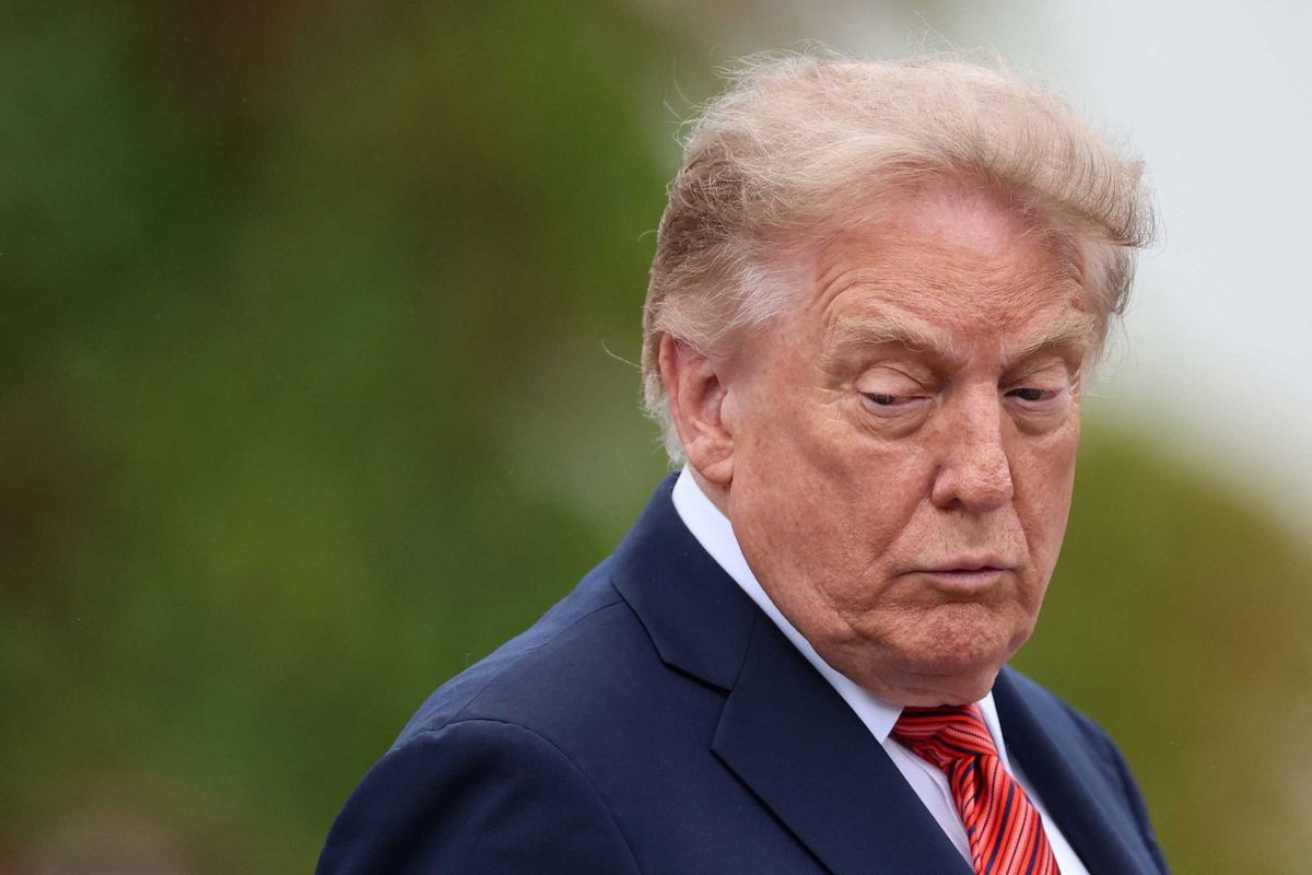 Frantic Trump demands ‘countries of the world’ pay for his war in typo-laden rant
