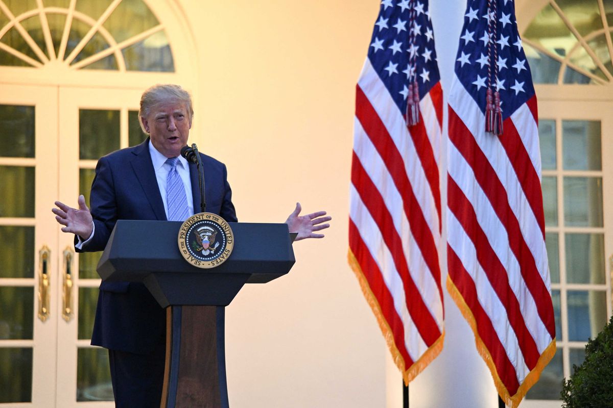 This photo caught Trump off guard — and should scare the hell out of America