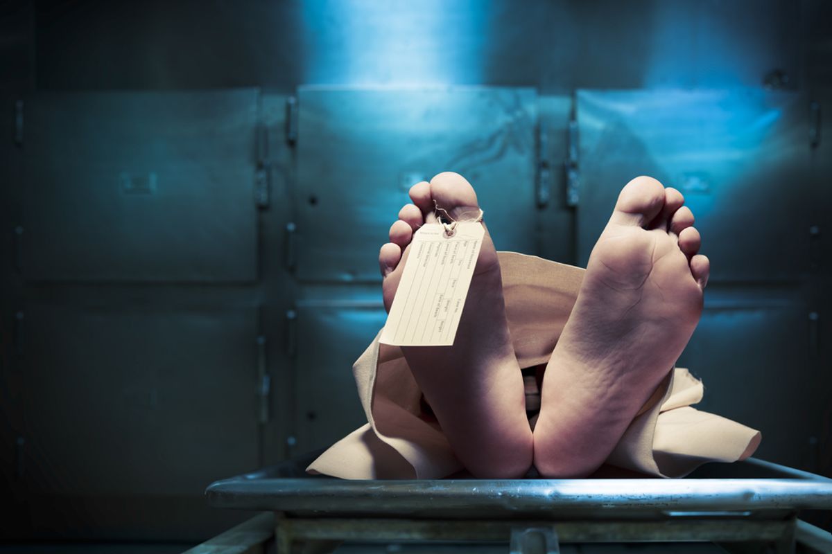 Missouri coroner charged with stealing from the dead