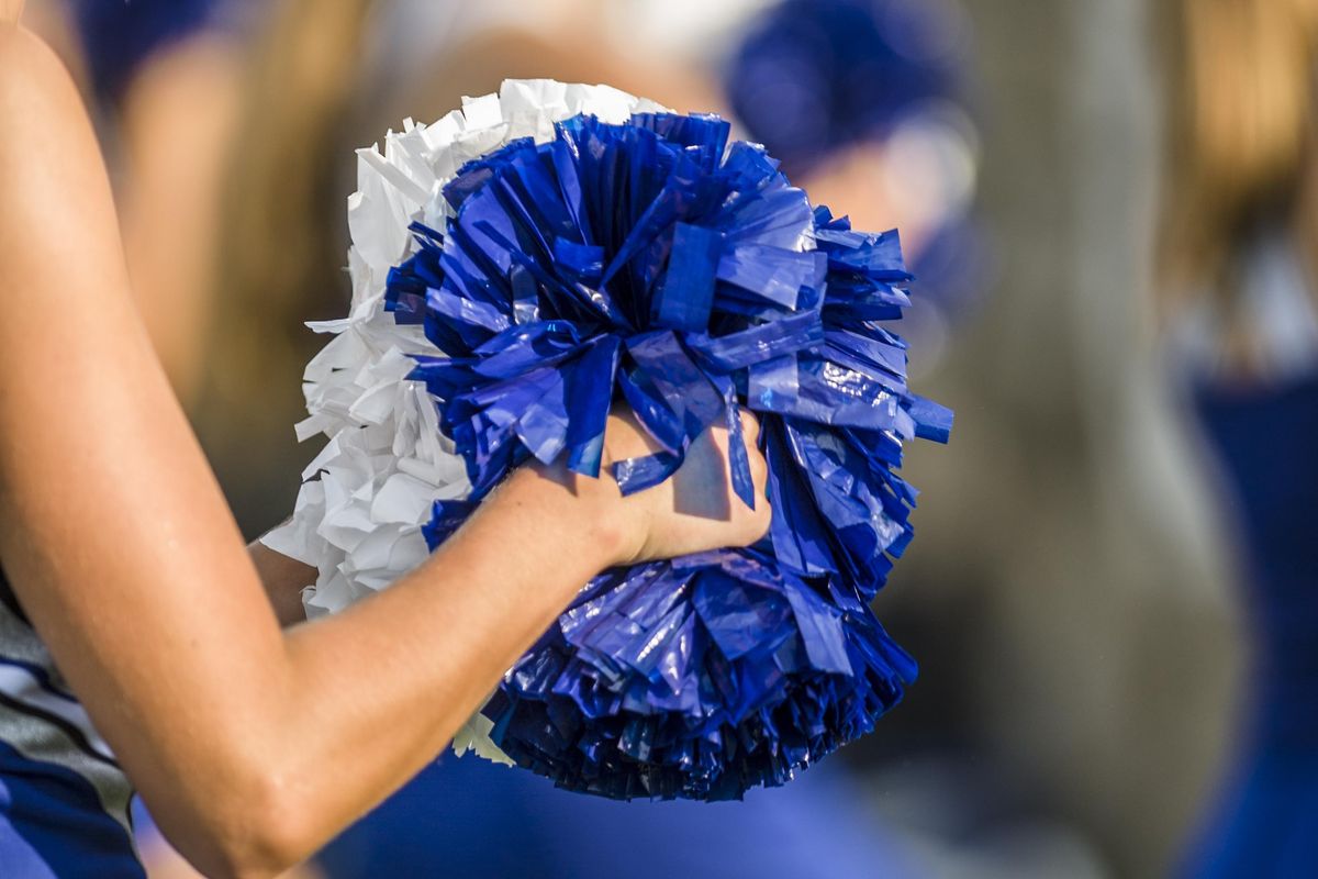 Hotel happily welcomed youth cheer squad -- until Black cheerleaders entered the lobby: lawsuit