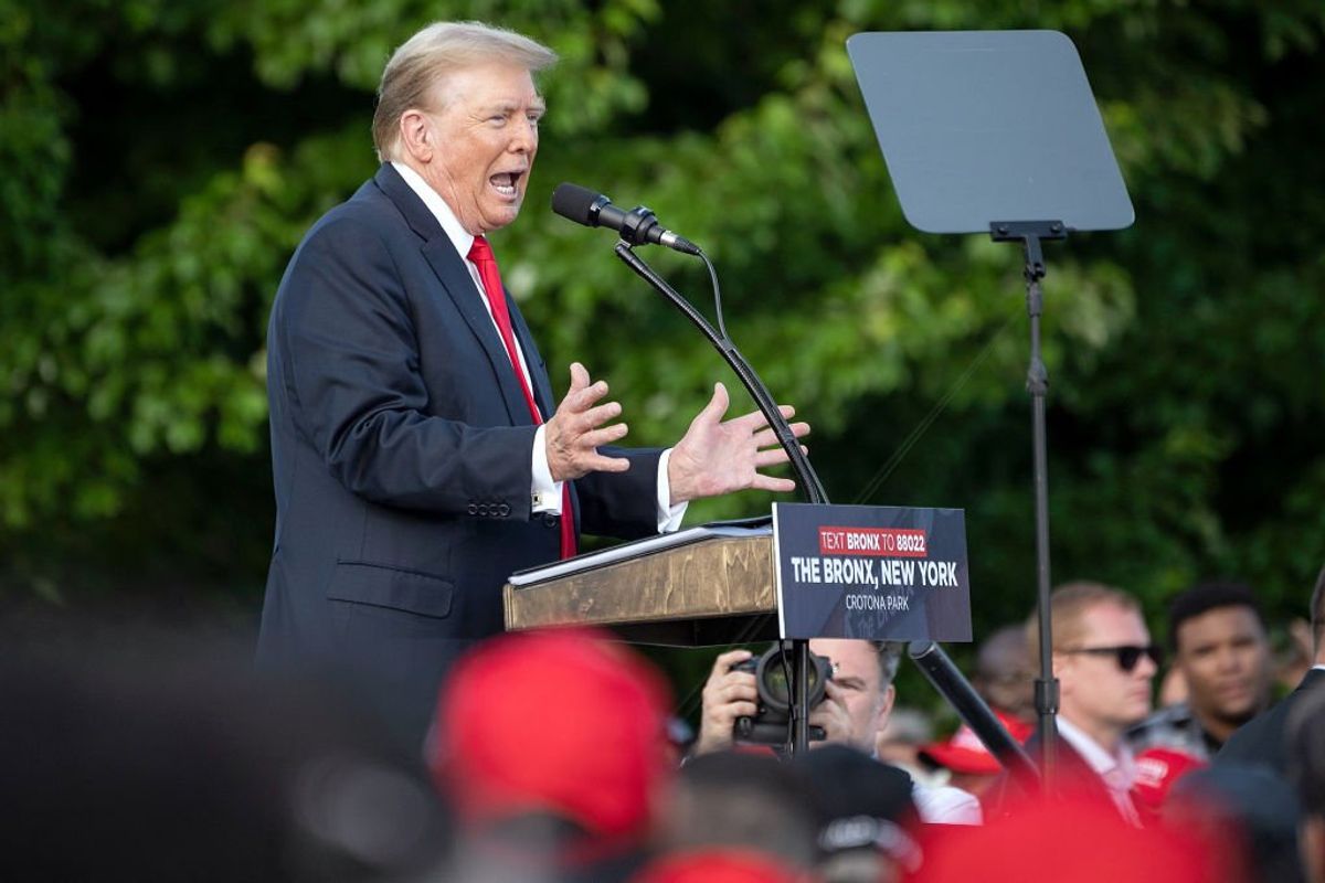 Trump uses 'nanoparticles of truth' to make wildly misleading fundraising pitches