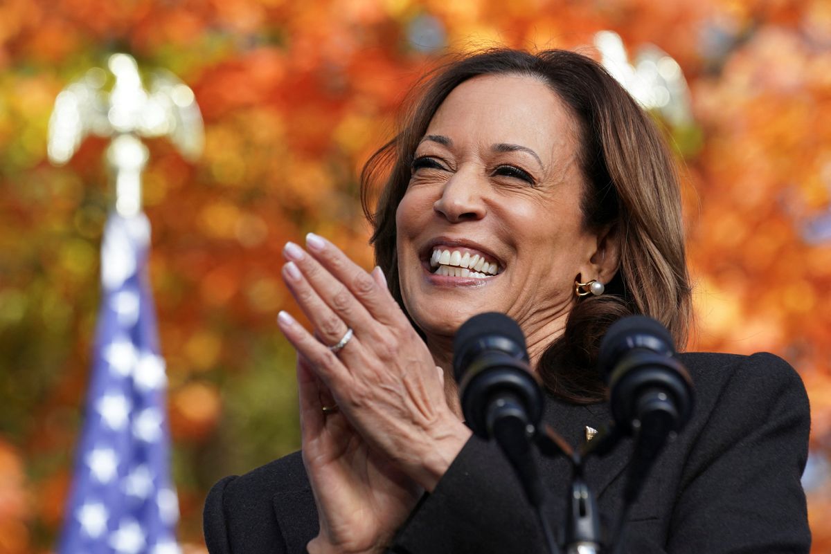 Poll of Latino voters finds growing support for Harris