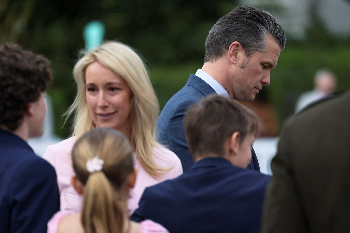 Pete Hegseth is torpedoing Trump's chances in big court fight: analyst