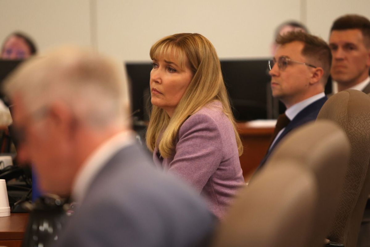 Lawmaker to resign after burglarizing stepmom's home