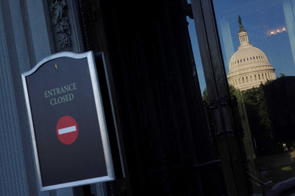 Trump's shutdown fight over 'immigrant health care' could push hospitals to the brink
