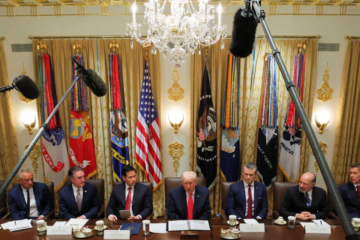 'His reign will end': Ex-GOP insider flags evidence Trump's power is already 'waning'