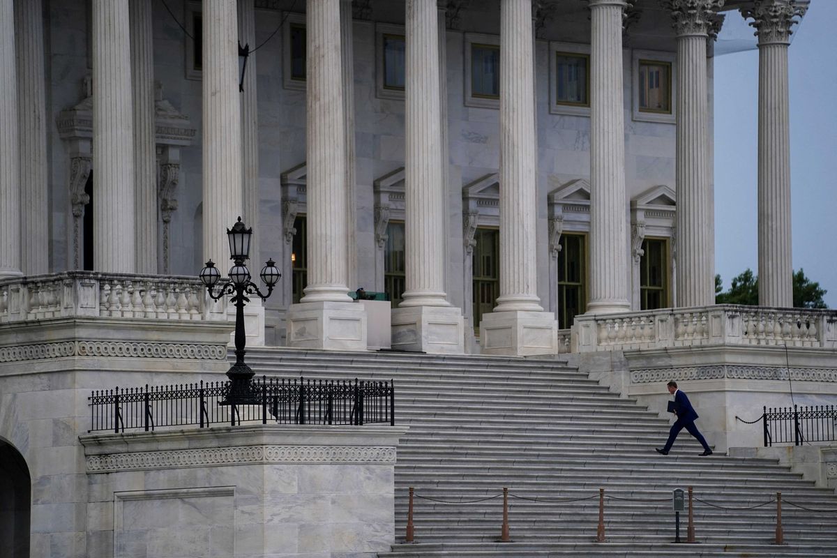 Conservative ex-judge slaps 'badge of shame' on GOP Senate amidst looming 'corrupt' plot