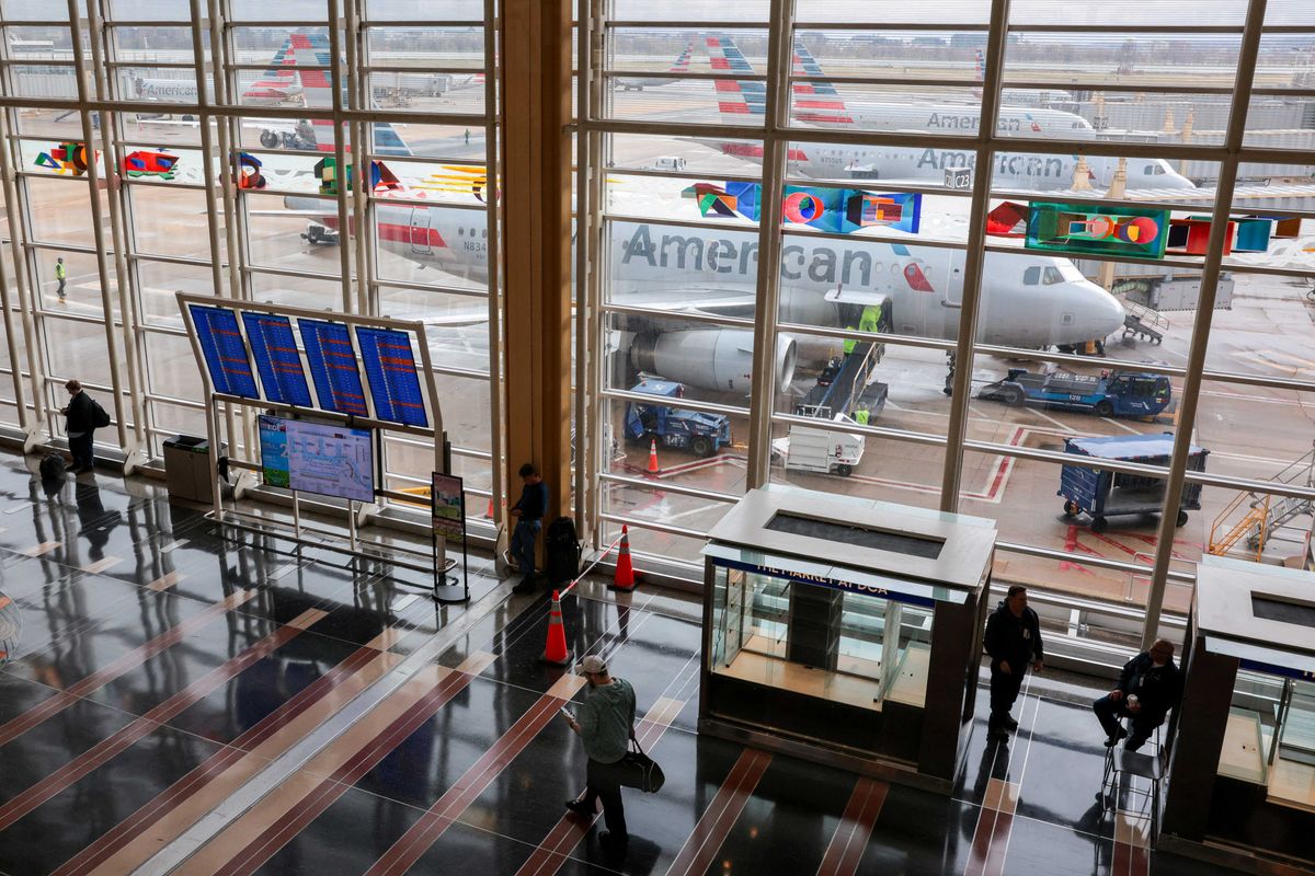 Panic as Trump admin rolls out ‘actually insane’ flight tool: ‘Isn’t going to end well’