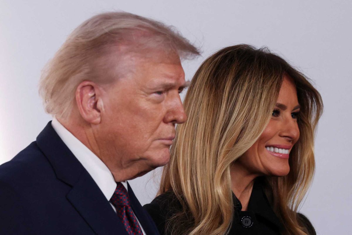 Billionaire's Melania snub suggests 'buyer's remorse' among Trump's enablers: analyst