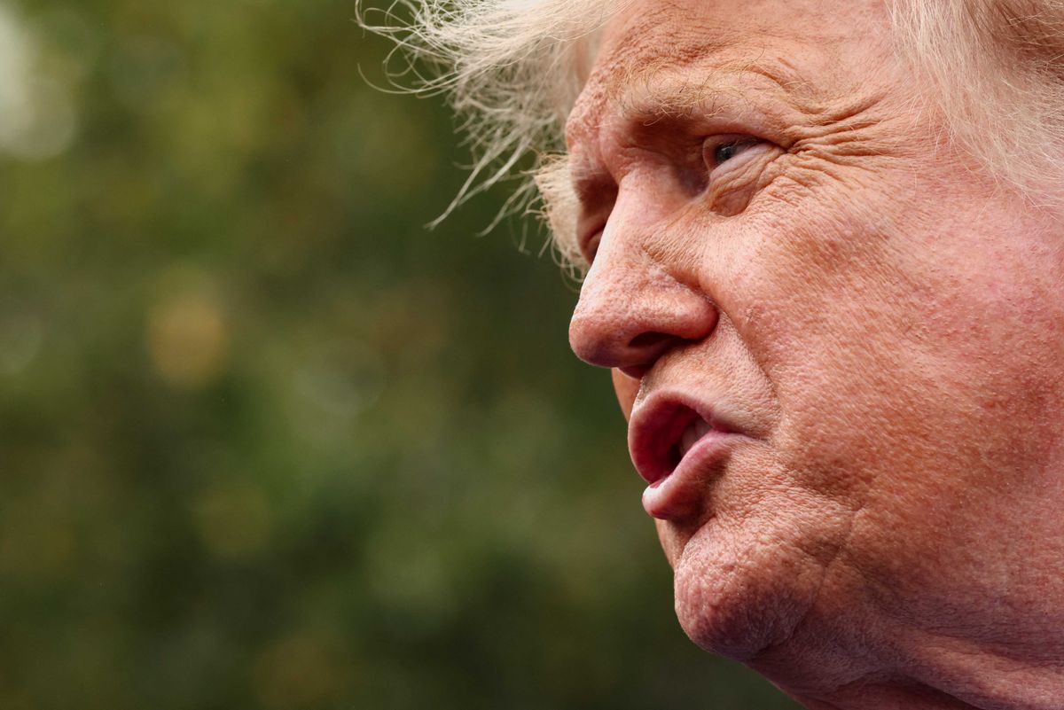 Disbelief as Trump loyalist becomes latest 'rat' to jump off president's 'sinking ship'