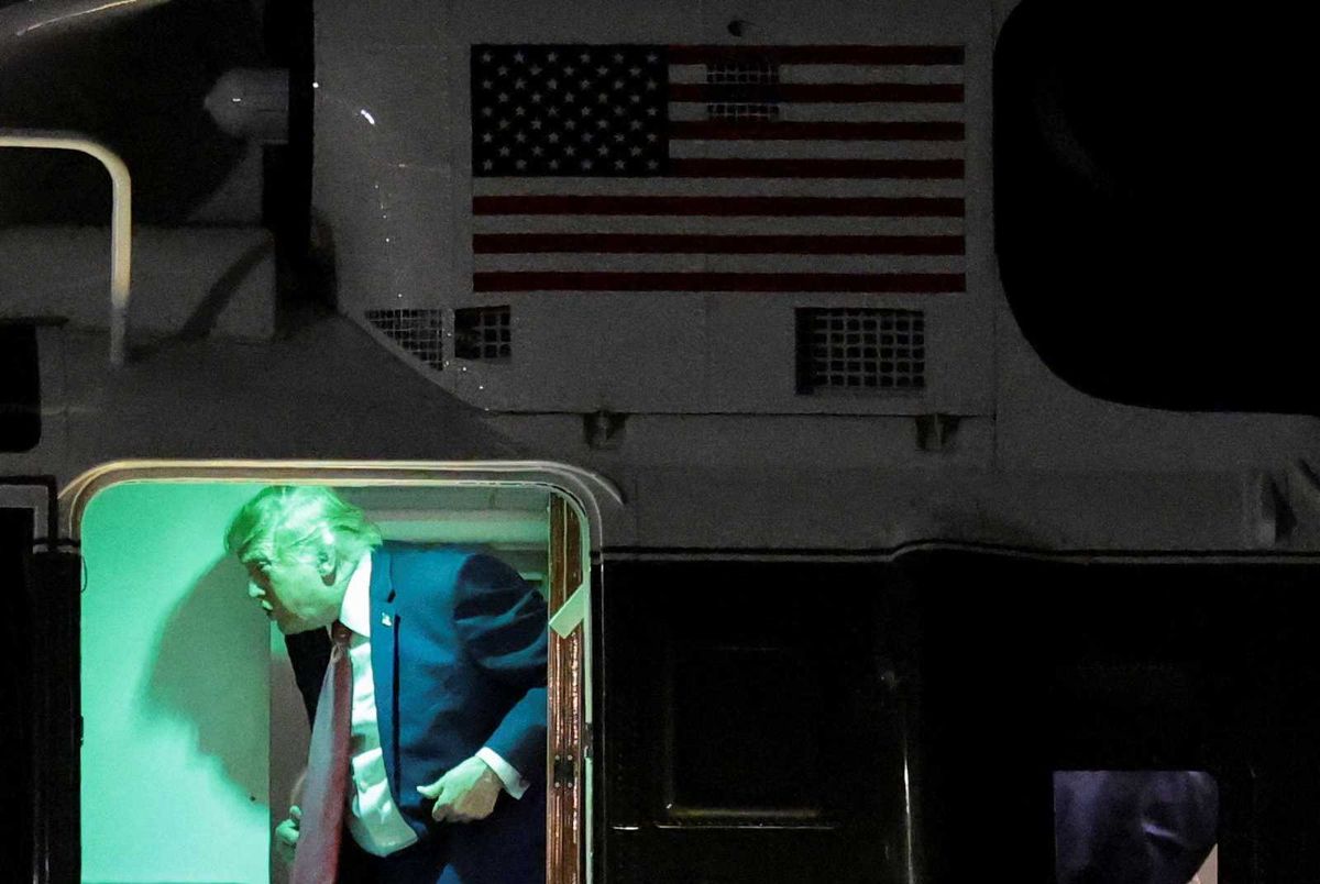 White House melts down after journalist flags who Trump brought to Ireland