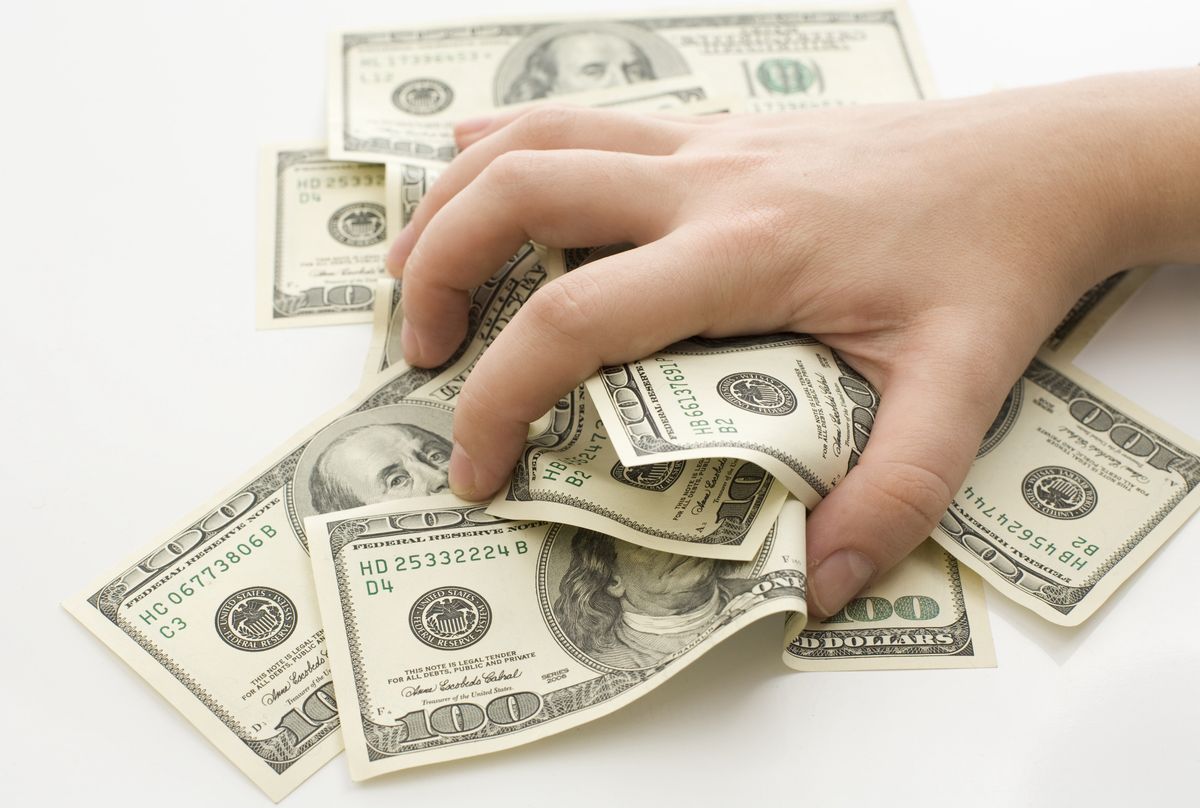 How ‘scam PACs’ line their pockets by deceiving political donors