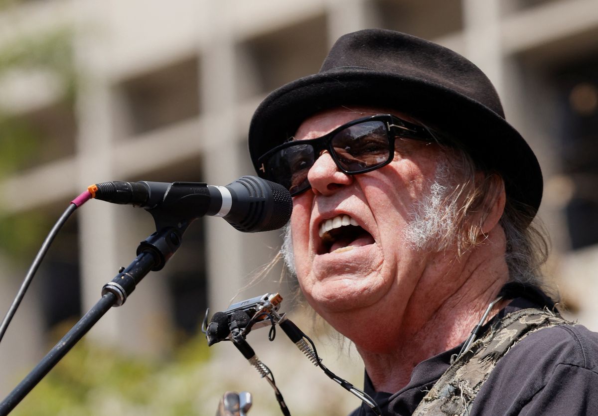 'I'm not scared of you': Neil Young joins Bruce Springsteen's feud with Donald Trump