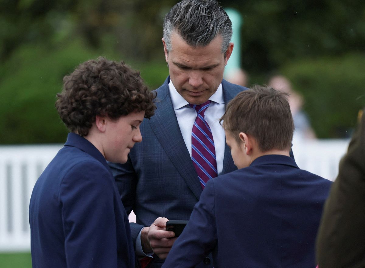 'Unacceptable': First GOP lawmaker demands Hegseth's firing