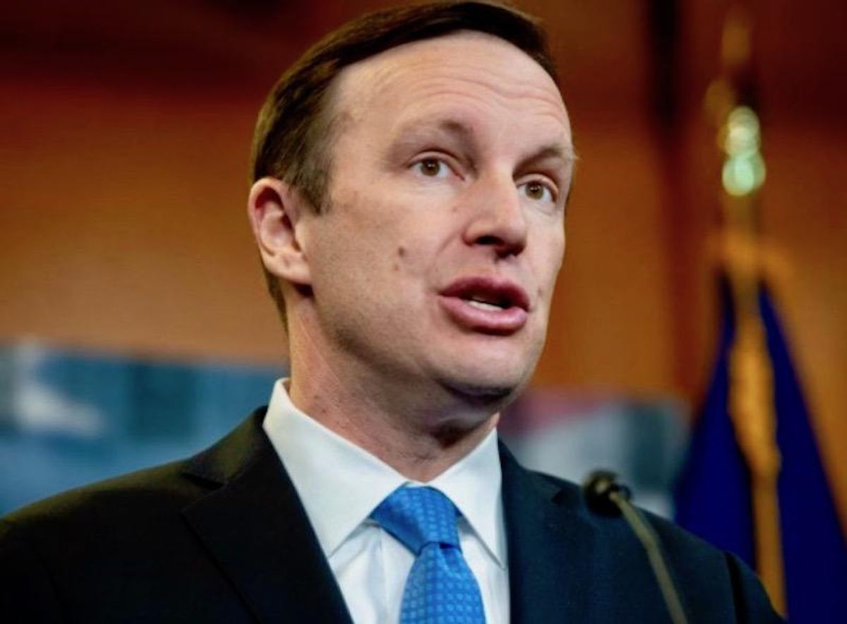 'He's rejected your network': Senator taunts Trump on Fox News for 'melting down on stage'