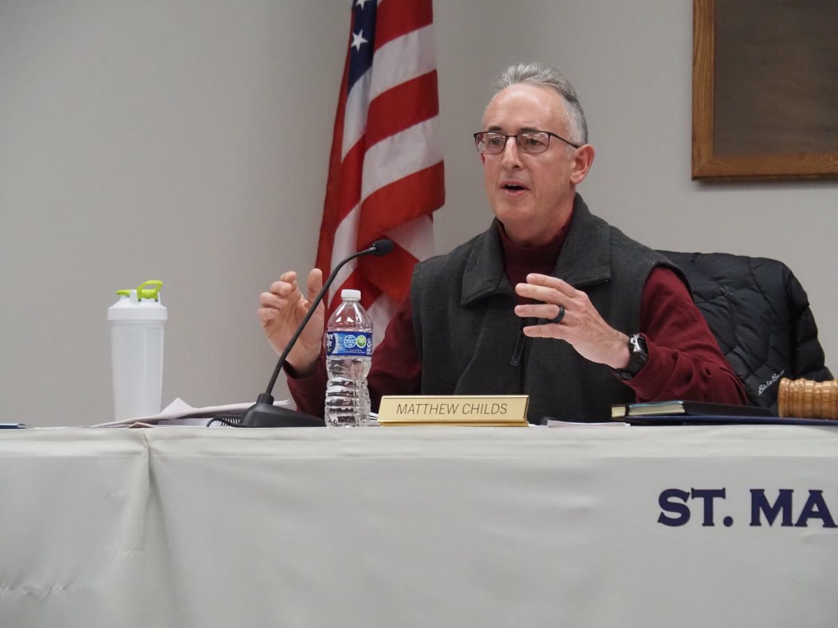 Kansas mayor who tried to rid city library of LGBTQ books loses school board race
