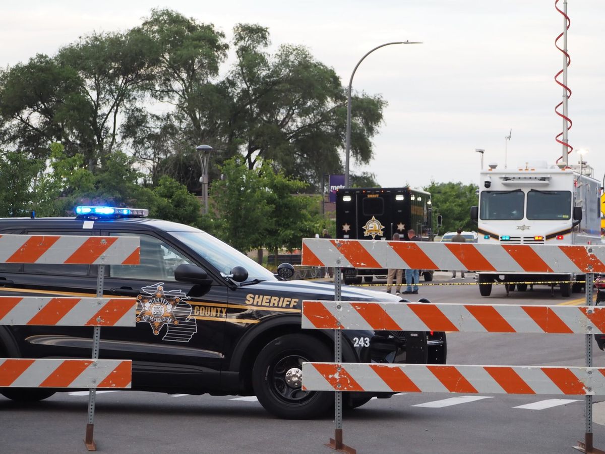 9 shot at metro Detroit splash pad — including 4- and 8-year-old siblings and their mom