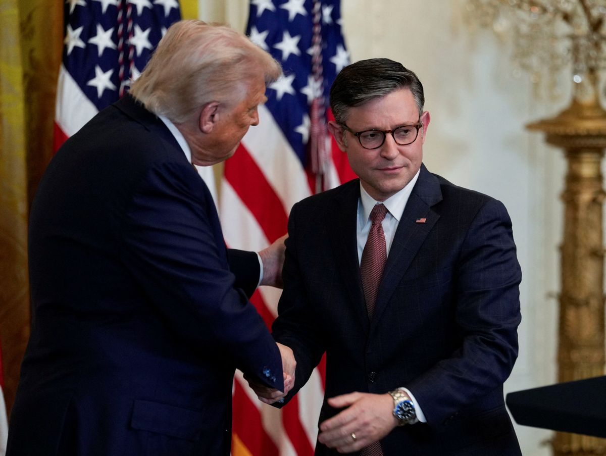 GOP worries Trump may hoard massive war chest of cash as midterm wipeout looms: report