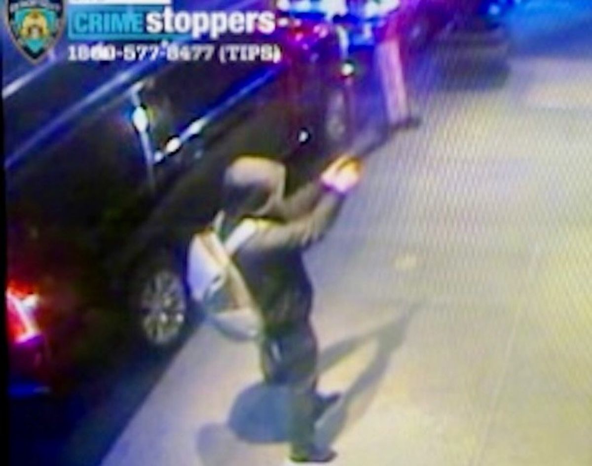 New York police hunt killer of top insurance exec