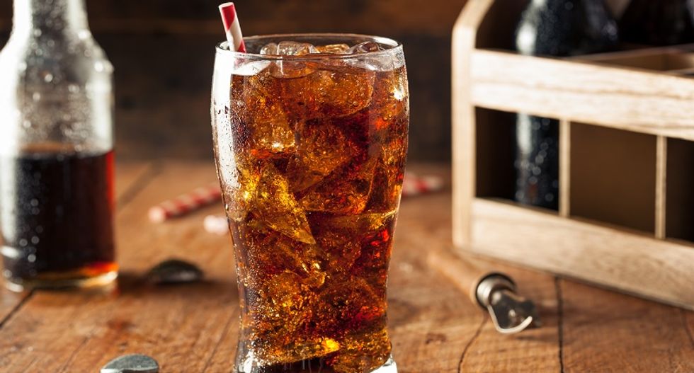 Spies use science to hide secret messages in carbonated drinks