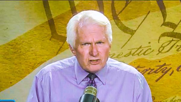 Bryan Fischer: Ruling on same-sex marriage cake proves 'gay Gestapo' enslaves Christians