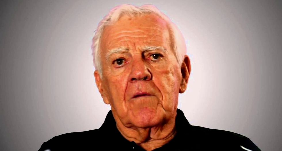 Notre Dame legend Ara Parseghian dies at age 94