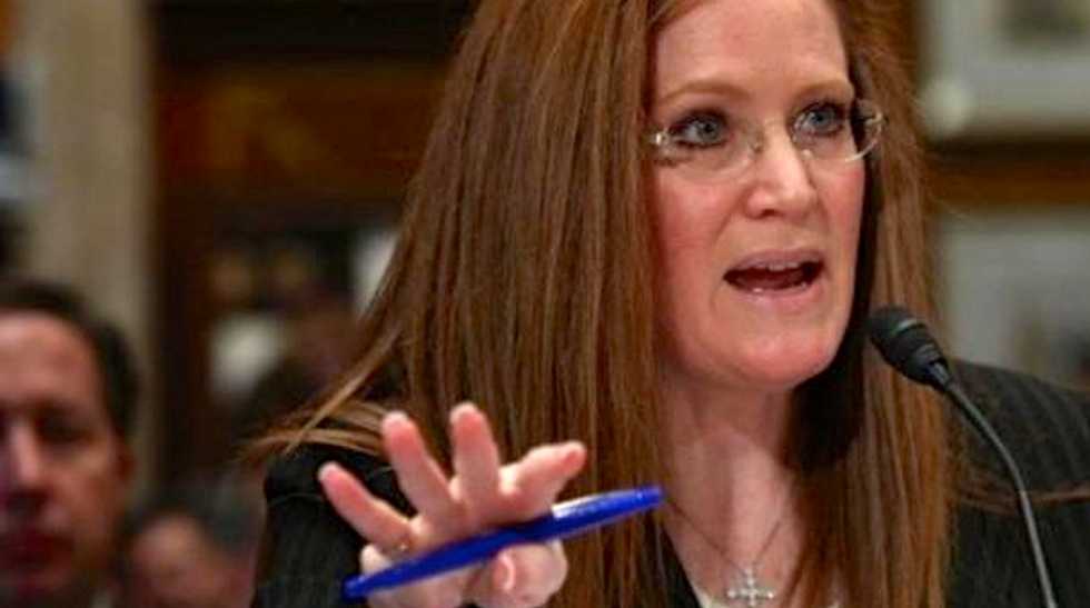 GoDaddy's chief SOPA supporter Christine Jones running for Arizona Governor