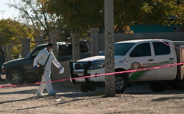 64 bodies found in mass graves in drug-plagued western Mexico