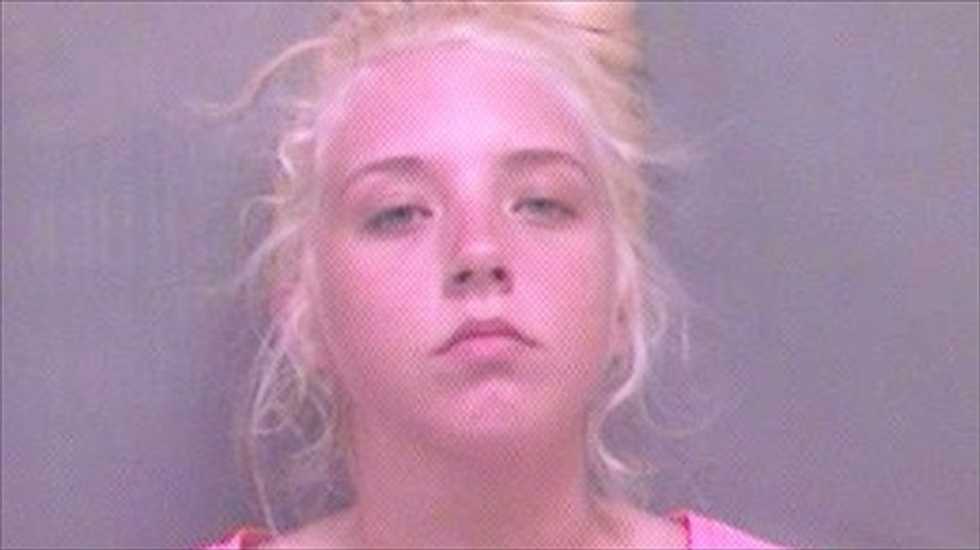 Stolen gun found in Tenn. woman's crotch after her arrest for a suspended license