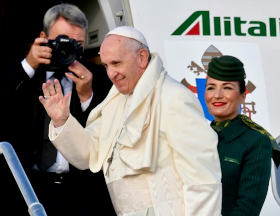 Pope Francis arrives in Ireland